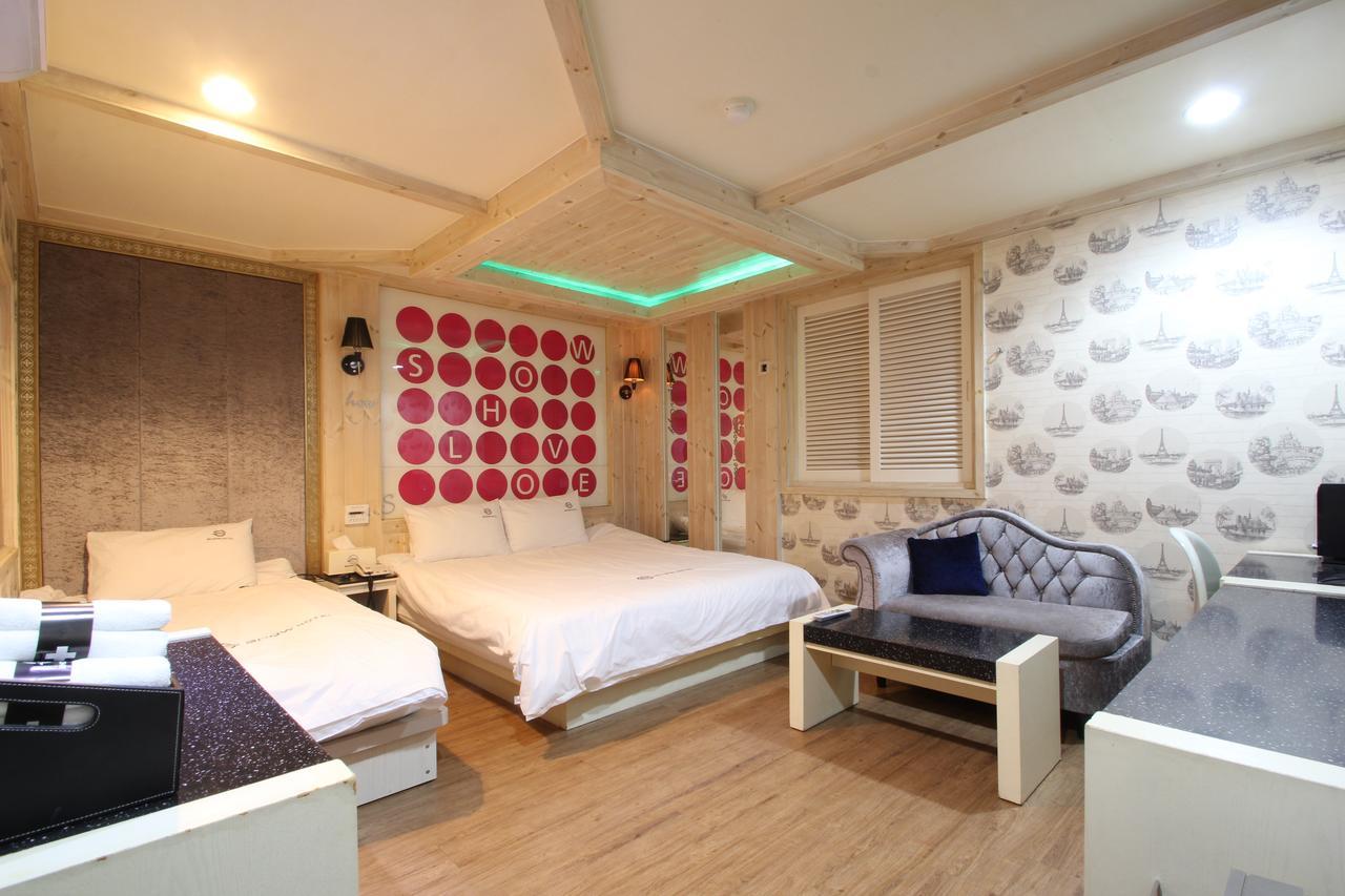 Show Hotel Busan Rum bild