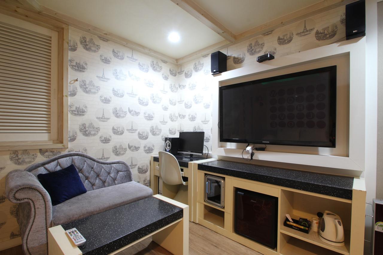 Show Hotel Busan Rum bild