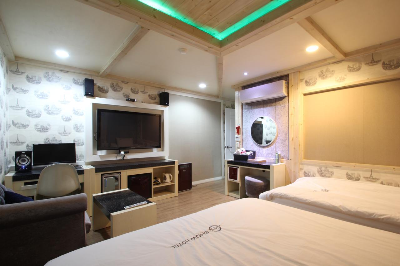 Show Hotel Busan Rum bild